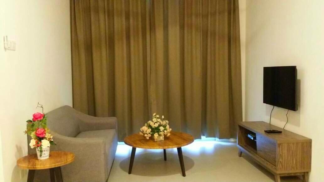Barrington Square 2 Rooms Apartment At Golden Hill Night Market Бринчанг Экстерьер фото